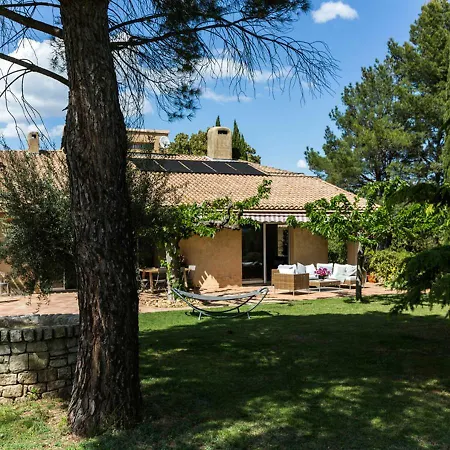 Villa Au Coeur des Vignes en Provence à Châteauneuf-de-Gadagne Extérieur photo